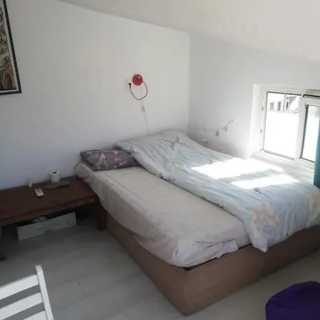 Wonderful Location Beautiful Roof Flat *